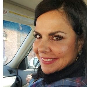 Meet your Posher, Marisa